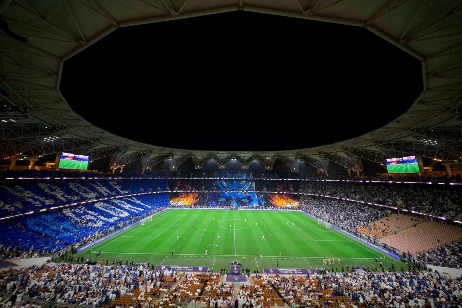 الملاعب